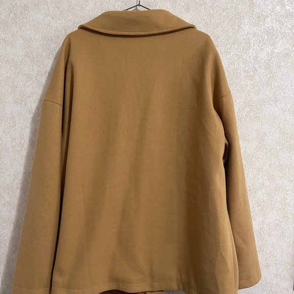 Shein Curve lightweight dressy coat. - Picture 2 of 5